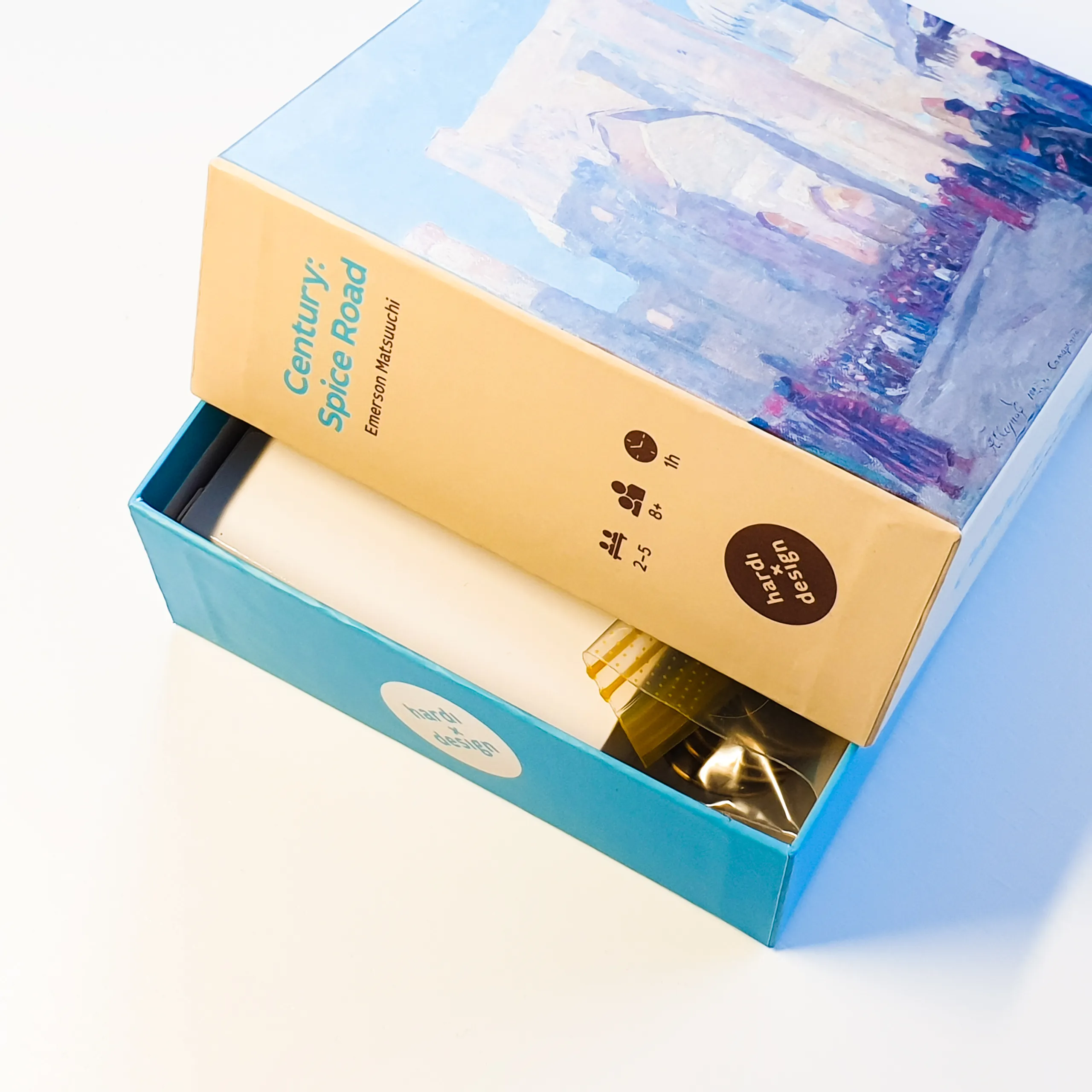 Game box slightly ajar